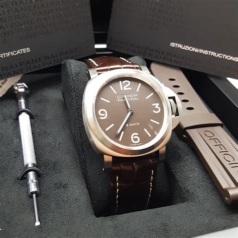 panerai pam00562 prezzo|Panerai Luminor Base 8 Days PAM00562 .